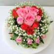 東京都港区Ｆｌｏｒｉｓｔ　Ｓｕｔｏの花　ピンク系フラワーケーキアレンジメント03
